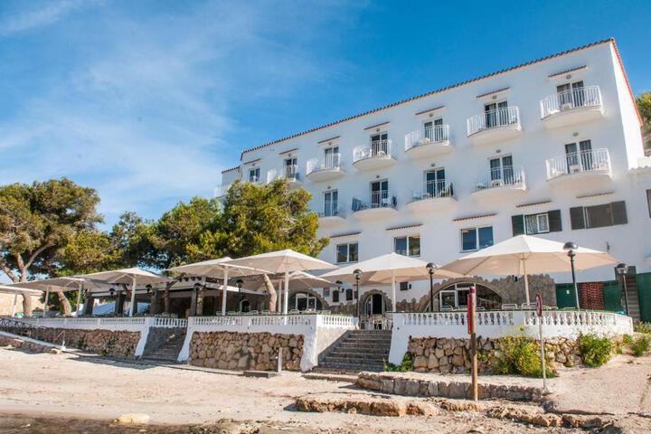 Photo of HOSTAL XUROY
