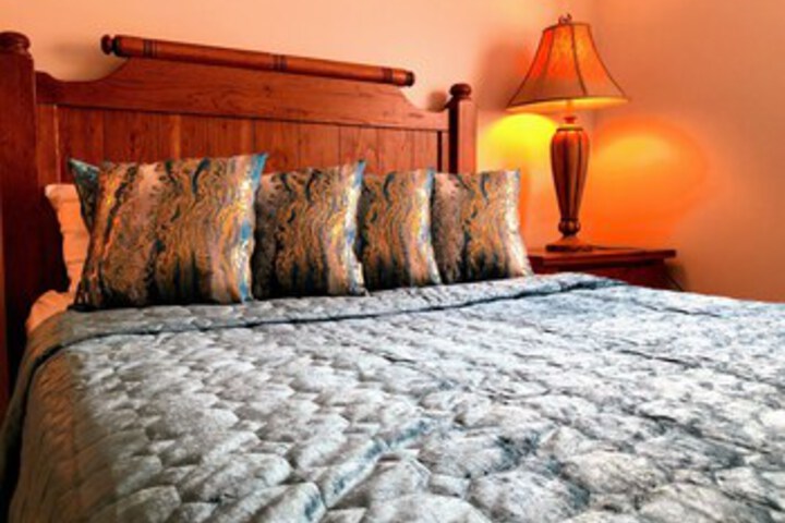 Room 40 of 49