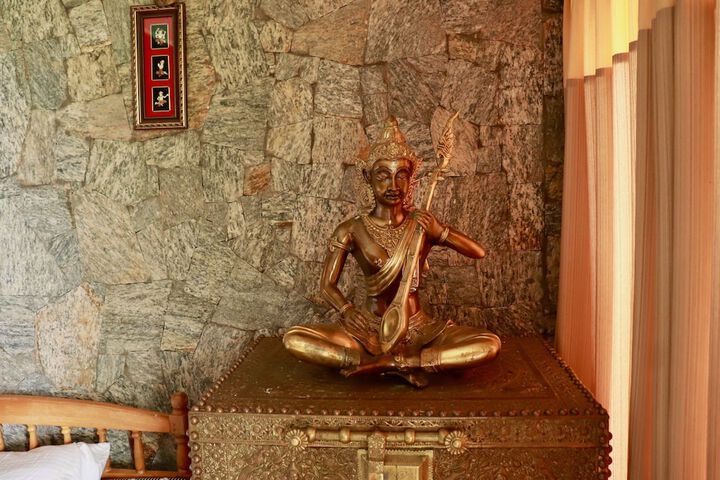Room 14 of 53