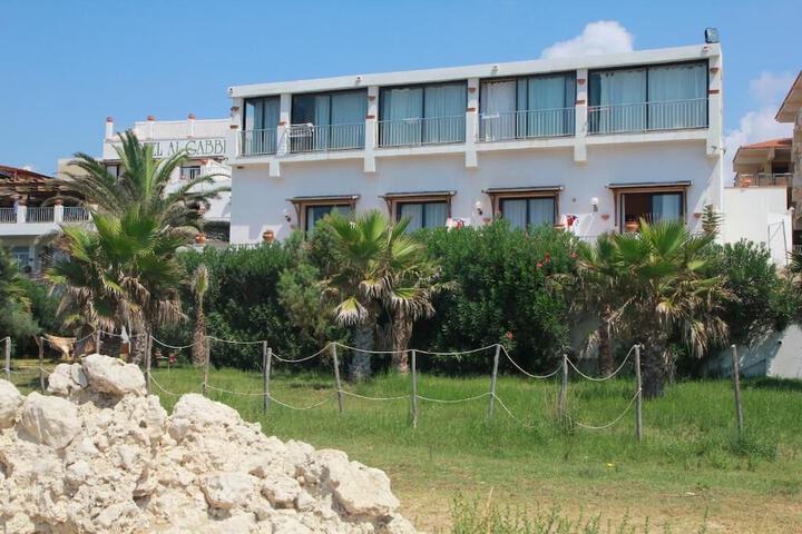 Hotel 65 of 68
