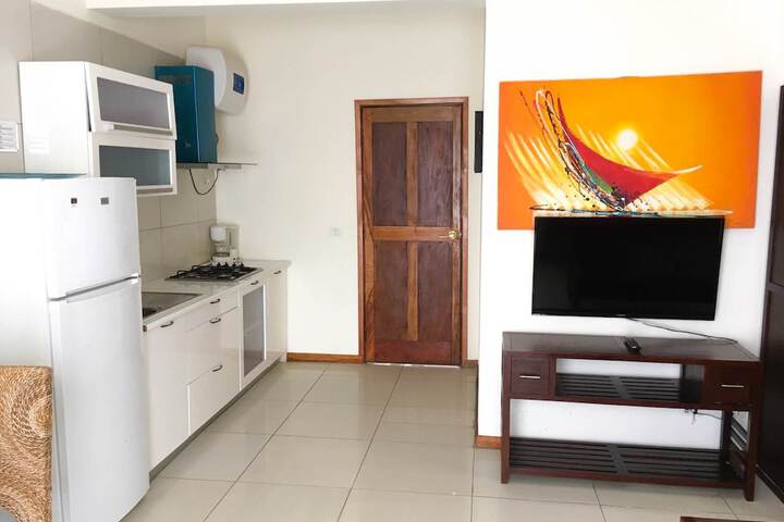 Room 38 of 77