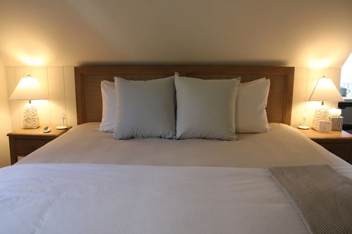 Room 11 of 51