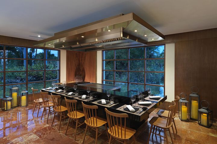 Dining 72 of 103