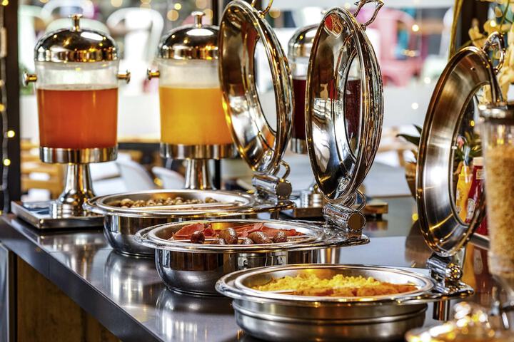 Breakfast/Coffee Service 21 of 43