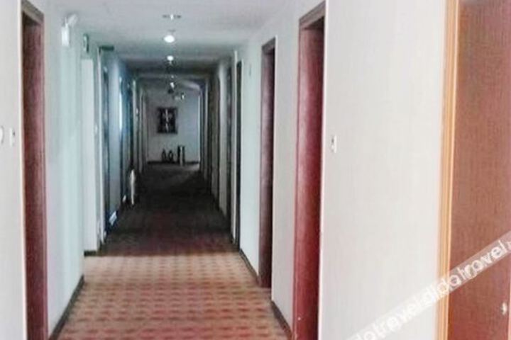 Hotel Interior 5 of 11