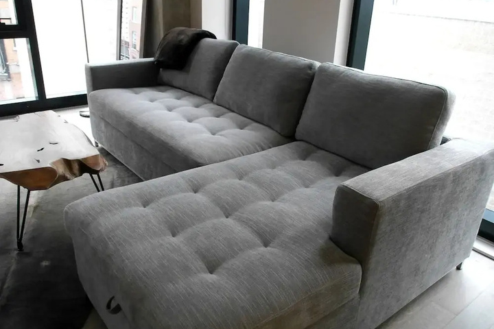 Room 2 of 13