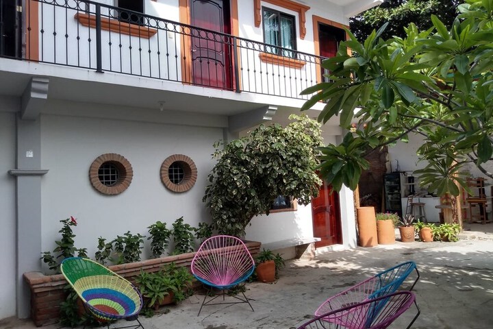 Hotel Exterior 29 of 30