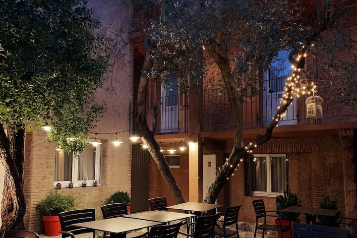 Hotel Exterior 67 of 74