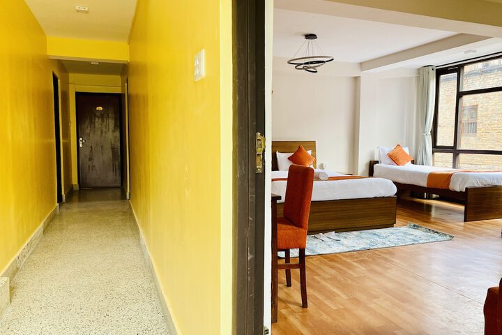 Room 35 of 127