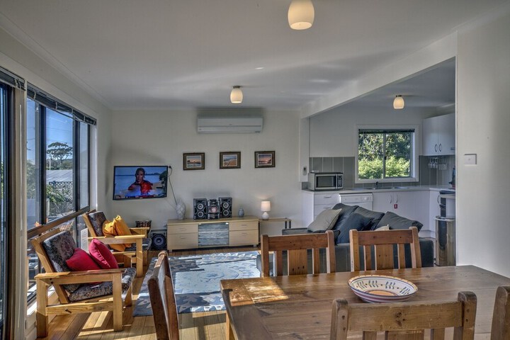 Room 4 of 13