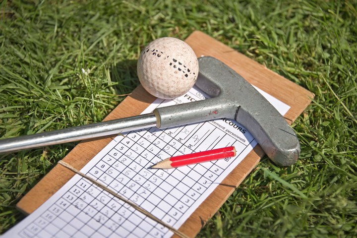Mini-golf