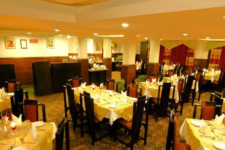 Dining Photos