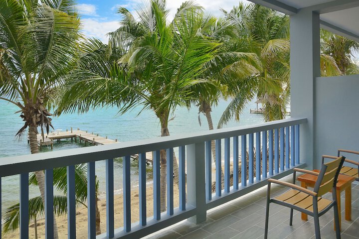 Room 5 of 68
