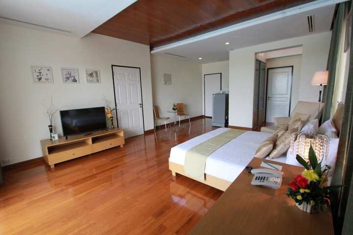 Room 15 of 86