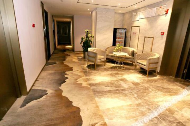 Hotel Interior 17 of 21