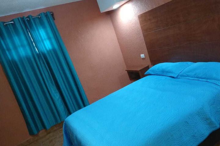 Room 6 of 15