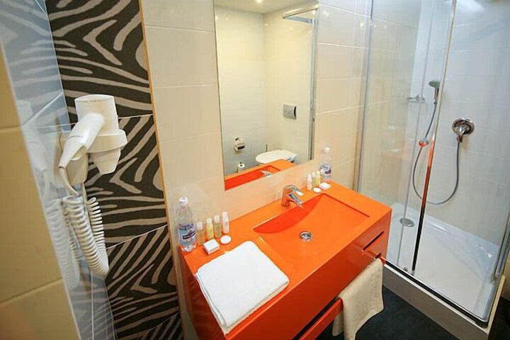 Bathroom Interior Photo