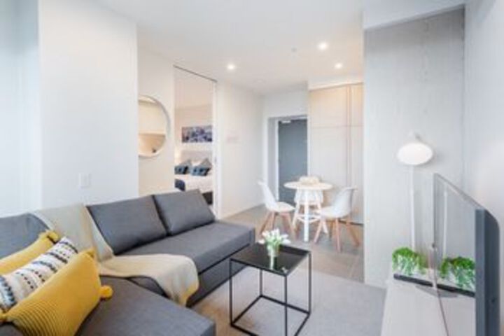 Room 21 of 28