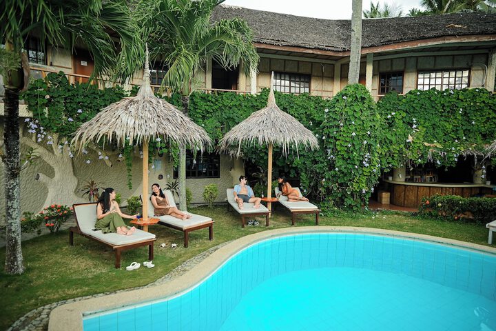 Pool 64 of 122