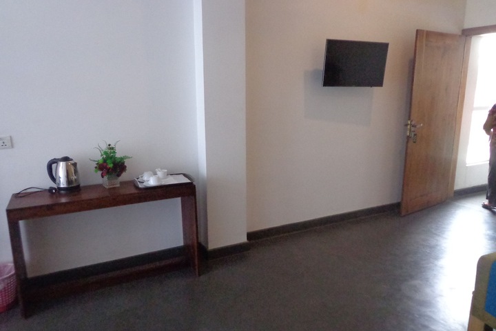 Room 18 of 81