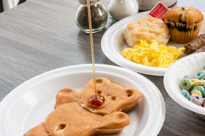 Breakfast buffet