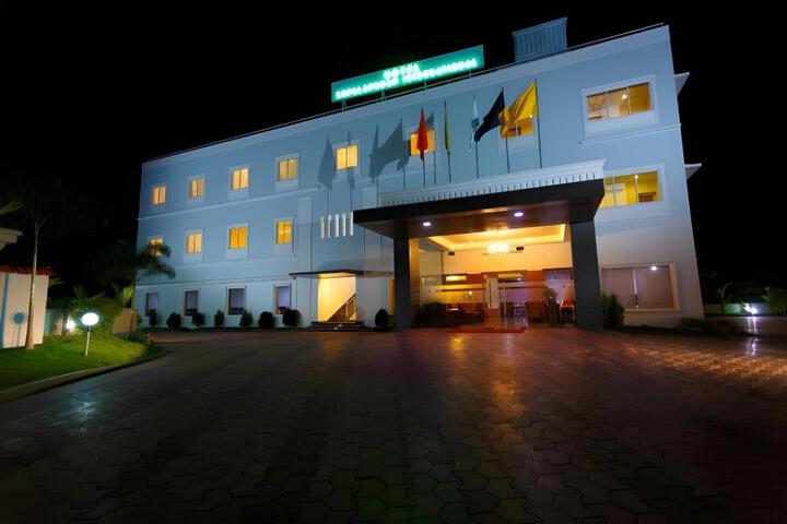 Hotel Gopalapuram International