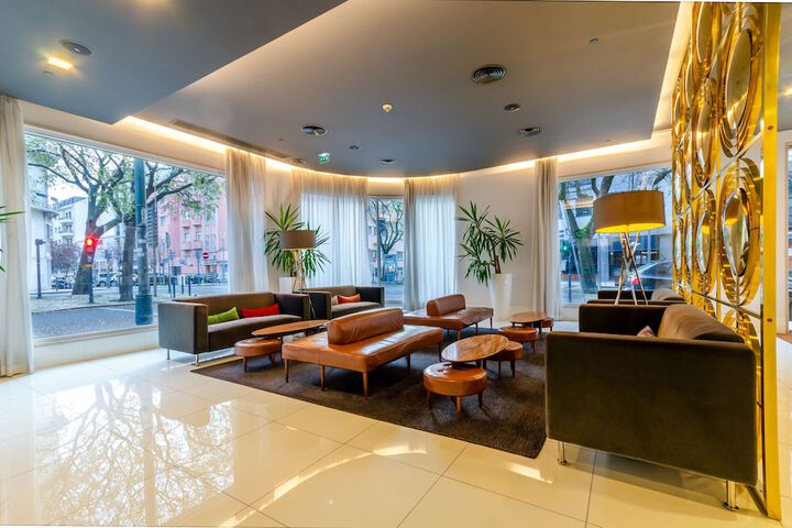Lobby Photos