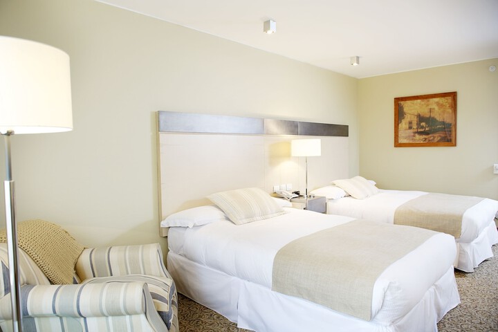 Room 5 of 52