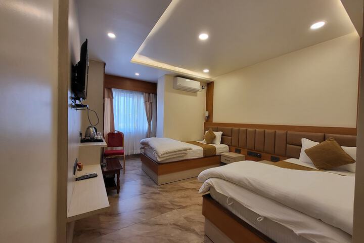 Room 18 of 75