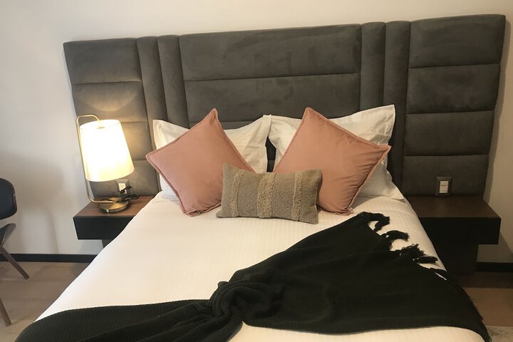 Room 11 of 329