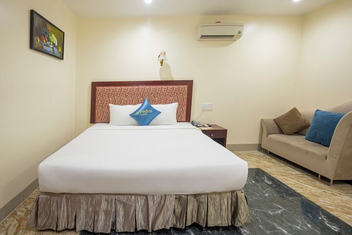Room 46 of 150