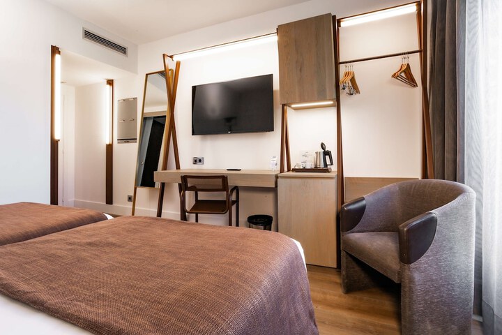 Room 29 of 105