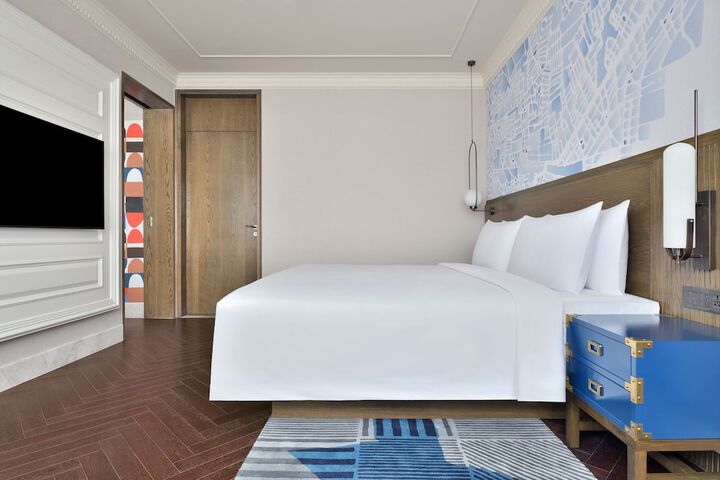 Room 26 of 88