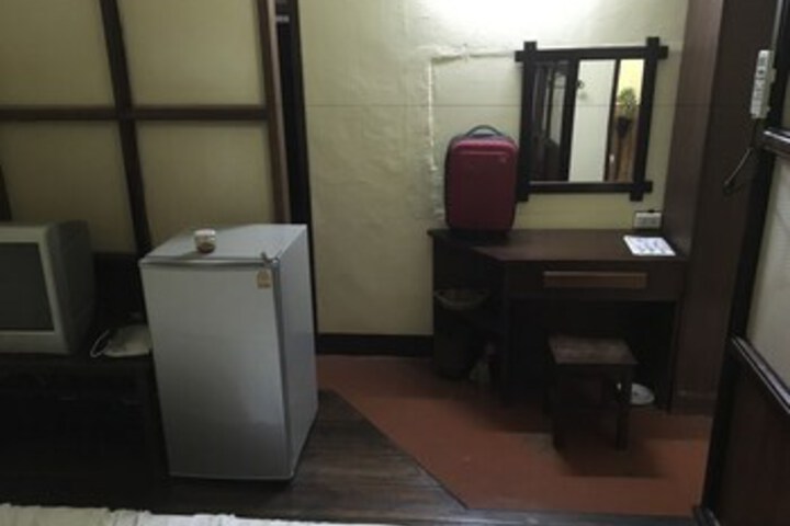Room 24 of 31