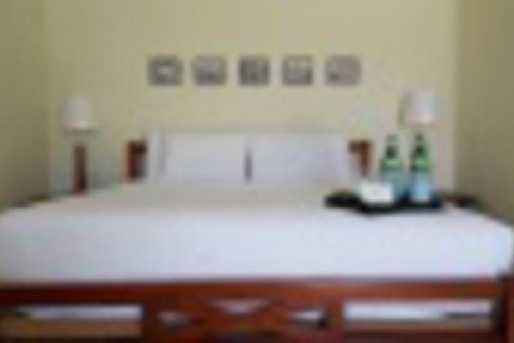 Room 626 of 695