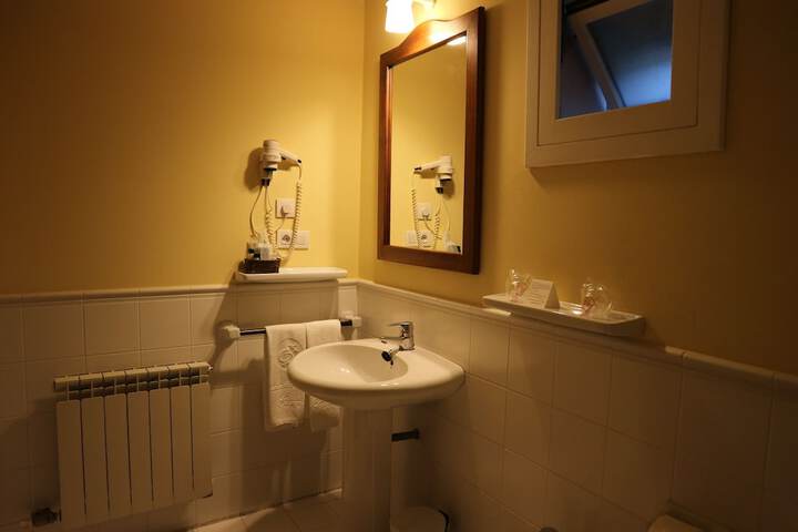 Clean Restrooms