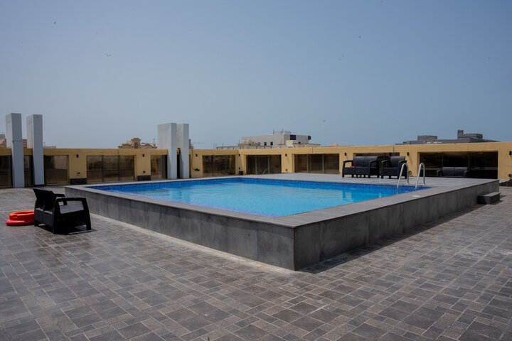 Pool 24 of 49