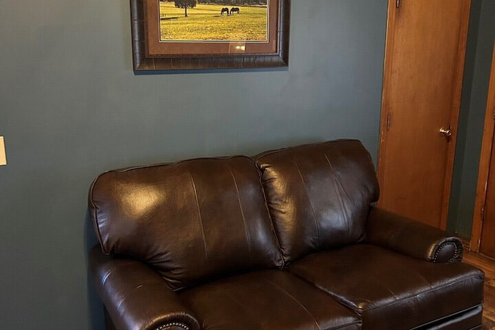 Room 9 of 36