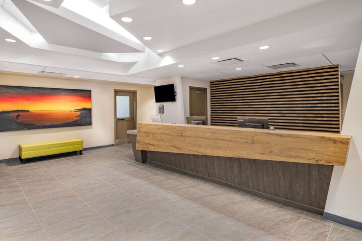 Hotel Lobby