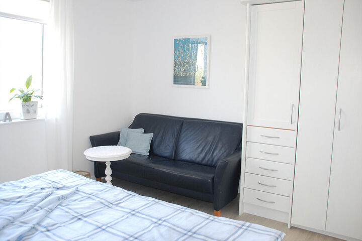 Room 67 of 185