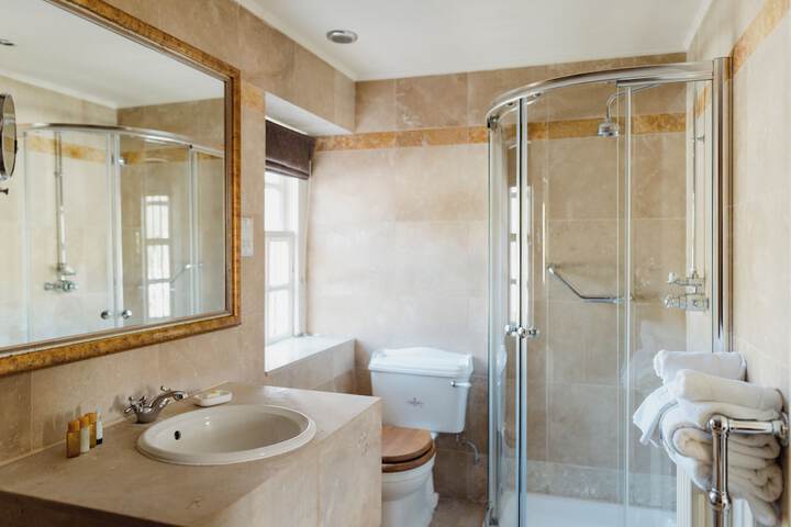 Bathroom Interior Photo