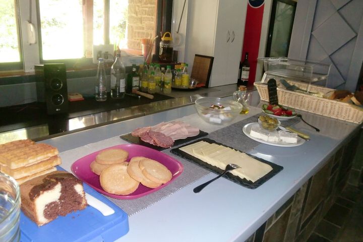 Dining 39 of 59