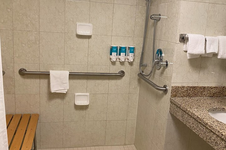 Room 11 of 50
