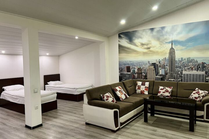 Room 35 of 113