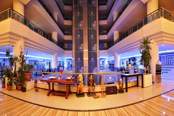 Hotel 3 of 44