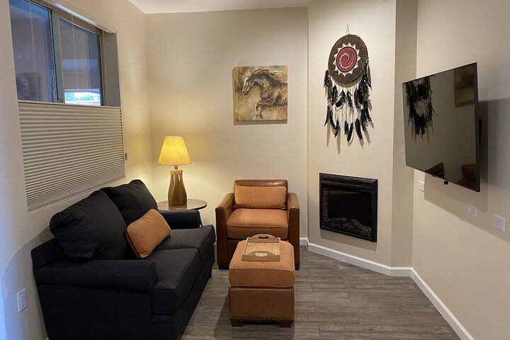 Room 33 of 60