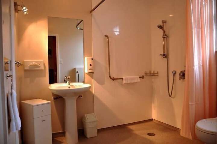 Room 22 of 26