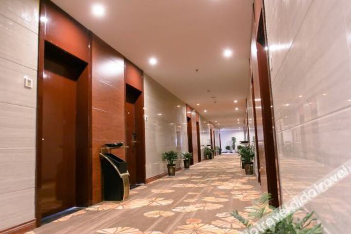 Hotel Interior 7 of 11