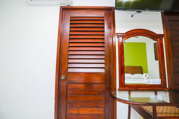 Room 35 of 95