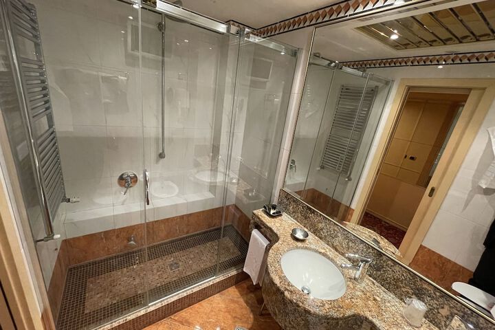 Bathroom Interior Photo